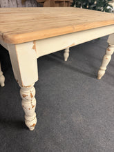 Load image into Gallery viewer, Distressed Pine Table
