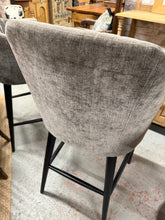Load image into Gallery viewer, 2 x Bar Stools
