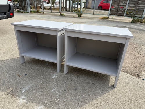 This set of two grey bedside tables are sturdy and in good overall shape. They provide plenty of storage for your items. While they show some signs of use, the marks are minor and don’t detract from their charm.

Delivery Available

Overall Dimensions

60cm wide x 40cm deep x 52cm high

