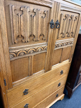 Load image into Gallery viewer, Oak Drinks Cabinet
