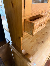 Load image into Gallery viewer, Solid Pine Dresser
