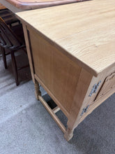 Load image into Gallery viewer, Stripped Oak Blanket Box
