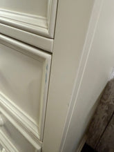 Load image into Gallery viewer, Aspace Chest Of Drawers
