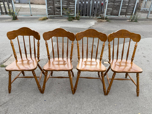 This reliable set of four wooden dining chairs are solidly built and generally in good shape. While they show some signs of use, the marks are minor and don’t detract from their charm.

Overall Dimensions

approx : 44cm wide x 41cm deep x 91cm high

DELIVERY AVAILABLE      

HAVE THIS PAINTED A COLOUR OF YOUR CHOICE FOR AN EXTRA £120 OR HAVE IT COMPLETELY STRIPPED BACK FOR JUST £130    

For our other items see our website https://fossewayfurniture.co.uk

collection from our shop at cv36, our collection zon