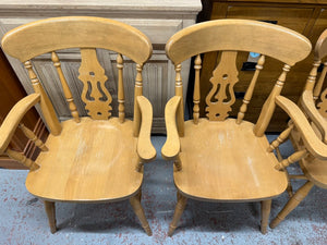 4 x Carvers
