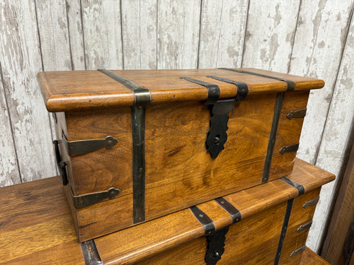 This charming small wooden trunk is solidly built and crafted with care. Brand new and in excellent condition, it has just a few slight transport marks. The lid lifts smoothly to reveal ample storage room inside.

Delivery Available

Overall Dimensions

60cm wide x 24cm deep x 27cm high

