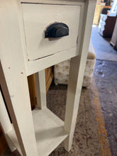 Load image into Gallery viewer, Two Tone Plant Stand
