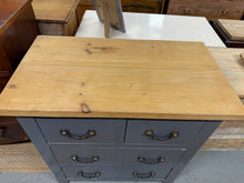 Load image into Gallery viewer, Chunky Pine Drawers
