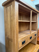 Load image into Gallery viewer, Oak Furniture Land Dresser
