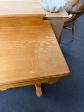 Load image into Gallery viewer, Victorian Pine Washstand

