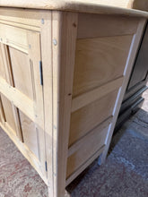 Load image into Gallery viewer, Ercol Dresser
