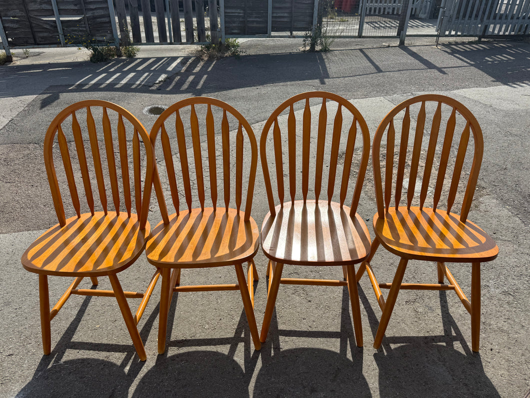 This solid set of four pine dining chairs are sturdy and in good overall shape. While they show some signs of gentle use, the marks are minor and don’t detract from their charm.

Overall Dimensions

approx : 44.5cm wide x 43cm deep x 92.5cm high

DELIVERY AVAILABLE      

HAVE THIS PAINTED A COLOUR OF YOUR CHOICE FOR AN EXTRA £120 OR HAVE IT COMPLETELY STRIPPED BACK FOR JUST £140    

For our other items see our website https://fossewayfurniture.co.uk

collection from our shop at cv36, our collection zone a