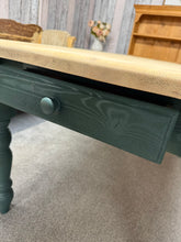 Load image into Gallery viewer, &#39;Oxford Green&#39; Pine Table
