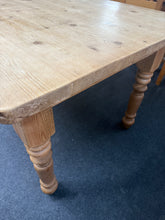 Load image into Gallery viewer, Solid Pine Dining Table
