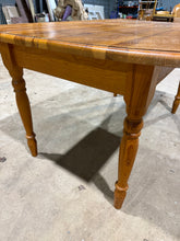 Load image into Gallery viewer, Solid Pine Table
