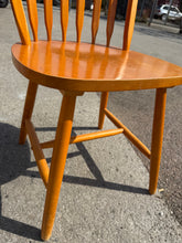 Load image into Gallery viewer, 4 x Dining Chairs
