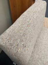 Load image into Gallery viewer, Office Chair
