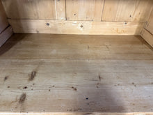 Load image into Gallery viewer, Antique Pine Dresser
