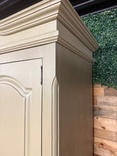 Load image into Gallery viewer, 'Olivia' Wardrobe
