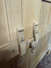 Load image into Gallery viewer, Ercol Dresser
