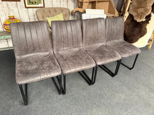 Constructed with sturdy and reliable materials, these grey dining chairs boast both durability and a sleek design. Although pre-owned, they have been well-maintained with only minor imperfections, guaranteeing a quality addition to your dining area. Elevate your dining experience with these elegant and timeless chairs.

Overall Dimensions

approx : 47cm wide x 46cm deep x 87cm high

DELIVERY AVAILABLE      

For our other items see our website https://fossewayfurniture.co.uk

collection from our shop at cv3