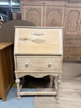 Load image into Gallery viewer, Small Oak Bureau
