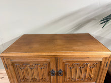Load image into Gallery viewer, Oak Drinks Cabinet
