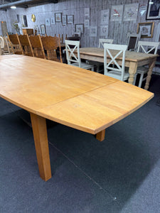 Extendable Dining Table