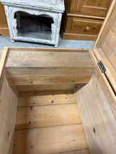 Load image into Gallery viewer, Antique Pine Blanket Box
