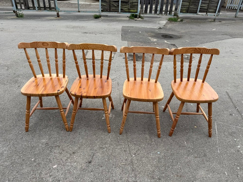 The durable and reliable choice for your kitchen. These solid pine chairs are built to last and maintain their structural integrity over time. While there may be minimal marks, they do not compromise the overall quality of the product.

Overall Dimensions

approx : 39cm wide x 41.5cm deep x 79cm high

DELIVERY AVAILABLE      

HAVE THIS PAINTED A COLOUR OF YOUR CHOICE FOR AN EXTRA £120 OR HAVE IT COMPLETELY STRIPPED BACK FOR JUST £140    

For our other items see our website https://fossewayfurniture.co.uk

