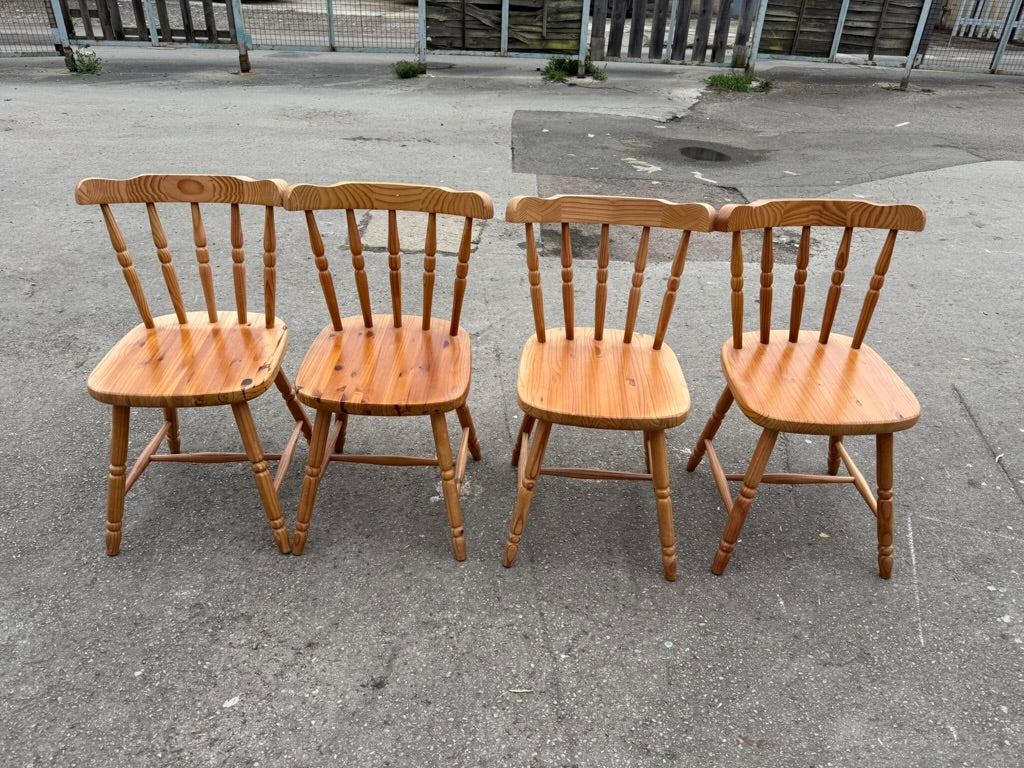 The durable and reliable choice for your kitchen. These solid pine chairs are built to last and maintain their structural integrity over time. While there may be minimal marks, they do not compromise the overall quality of the product.

Overall Dimensions

approx : 39cm wide x 41.5cm deep x 79cm high

DELIVERY AVAILABLE      

HAVE THIS PAINTED A COLOUR OF YOUR CHOICE FOR AN EXTRA £120 OR HAVE IT COMPLETELY STRIPPED BACK FOR JUST £140    

For our other items see our website https://fossewayfurniture.co.uk
