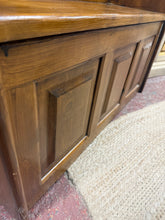 Load image into Gallery viewer, Pine Box Settle
