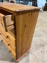 Load image into Gallery viewer, Pine Chest Of Drawers
