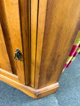 Load image into Gallery viewer, Oak Corner Unit
