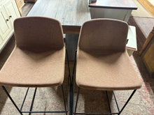 Load image into Gallery viewer, 2 x Stools
