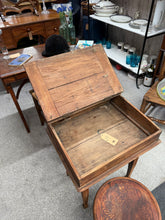 Load image into Gallery viewer, Childs Desk Set
