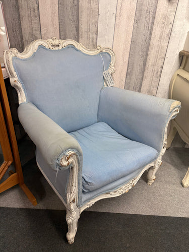 This beautiful French Baroque armchair is solidly built but requires restoration and reupholstering. It’s an ideal project for anyone looking to create a standout piece that will capture everyone’s attention once completed

Delivery Available

Overall Dimensions

approx : 86cm wide x 62cm deep x 92cm high    

