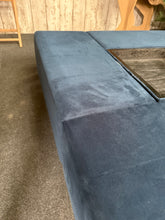 Load image into Gallery viewer, Coffee Table / Pouffe
