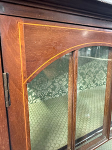 Edwardian Display Unit