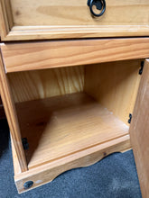 Load image into Gallery viewer, 2 x Pine Bedsides
