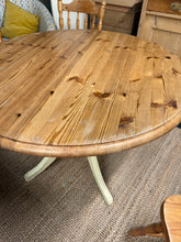 Load image into Gallery viewer, Two Tone Round Table
