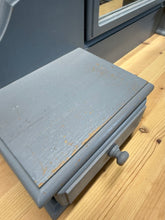 Load image into Gallery viewer, Dressing Table Mirror
