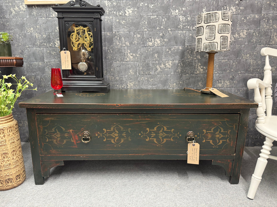 Low Drawers