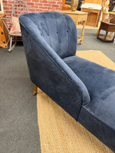Load image into Gallery viewer, Modern Chaise Lounge

