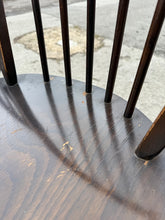 Load image into Gallery viewer, 6 x Windsor Chairs
