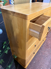 Load image into Gallery viewer, Modern Oak Drawers
