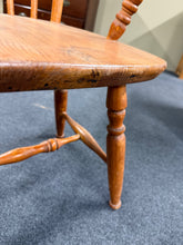 Load image into Gallery viewer, Pine Kitchen Carver
