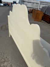 Load image into Gallery viewer, Gustavian Style Settle
