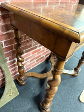 Load image into Gallery viewer, William &amp; Mary Table and Mirror Set
