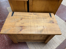 Load image into Gallery viewer, Planked Blanket Box
